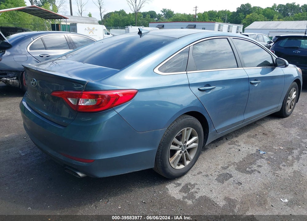 2015 HYUNDAI SONATA SE VIN: 5NPE24AF6FH088512