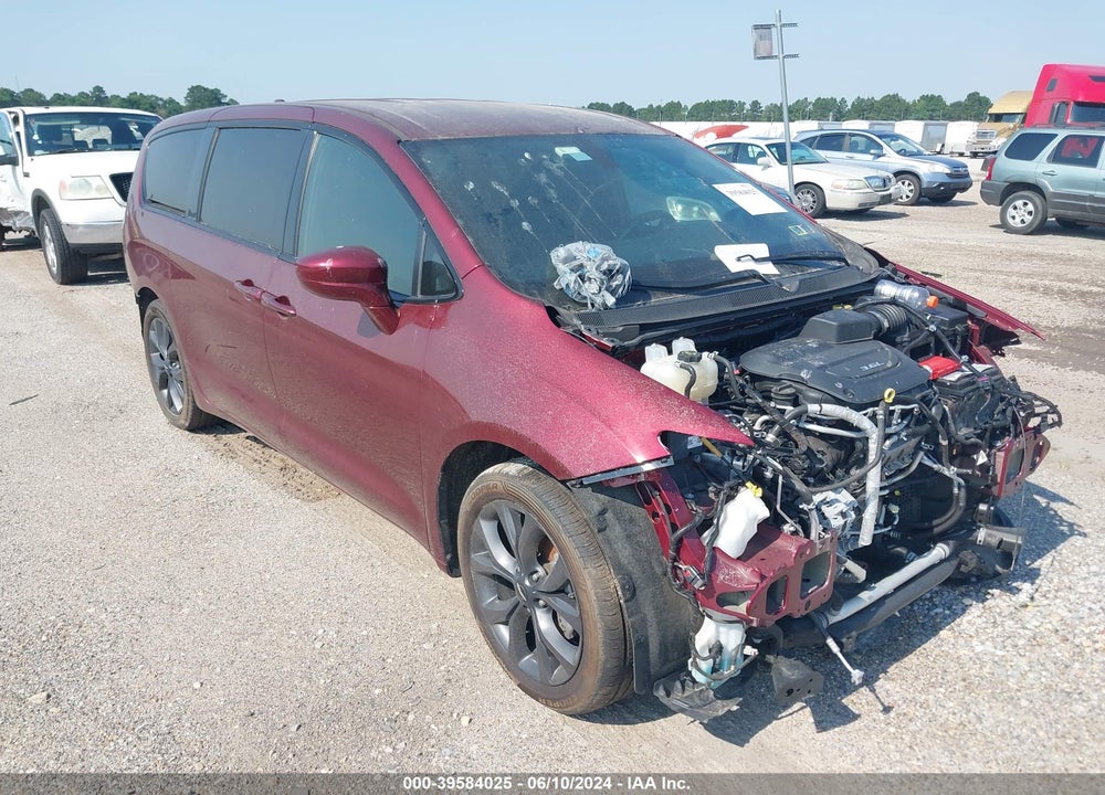 2018 CHRYSLER PACIFICA TOURING PLUS VIN: 2C4RC1FG5JR260328
