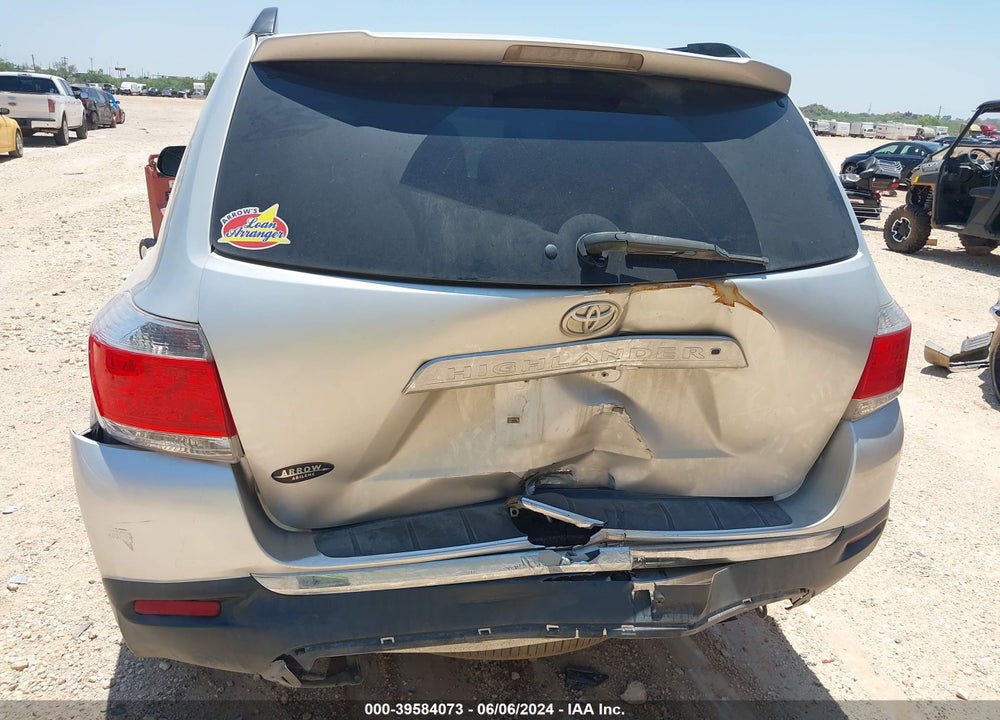 2013 TOYOTA HIGHLANDER SE V6 VIN: 5TDZK3EH1DS128669