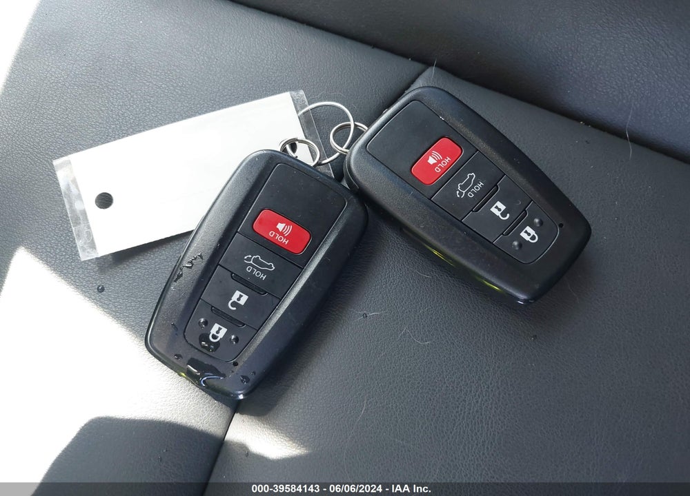 2022 TOYOTA RAV4 XLE PREMIUM HYBRID VIN: JTMB6RFV6ND056815