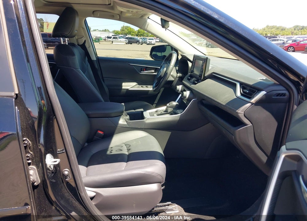 2022 TOYOTA RAV4 XLE PREMIUM HYBRID VIN: JTMB6RFV6ND056815