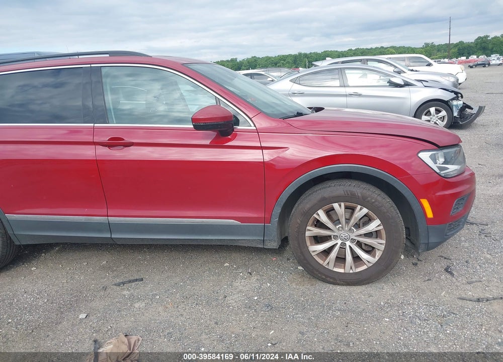 2018 VOLKSWAGEN TIGUAN 2.0T SE/2.0T SEL VIN: 3VV3B7AX8JM067053