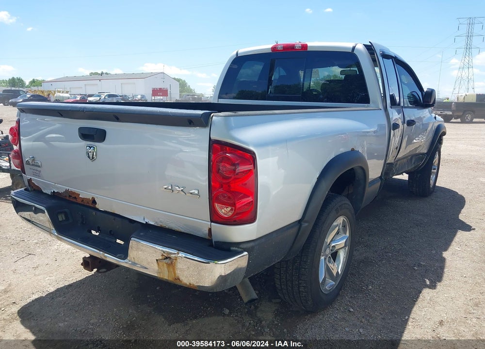 2008 DODGE RAM 1500 VIN: 1D7HU18208S556477
