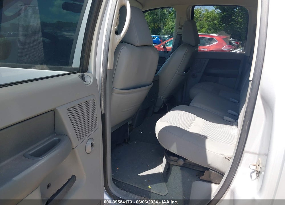 2008 DODGE RAM 1500 VIN: 1D7HU18208S556477
