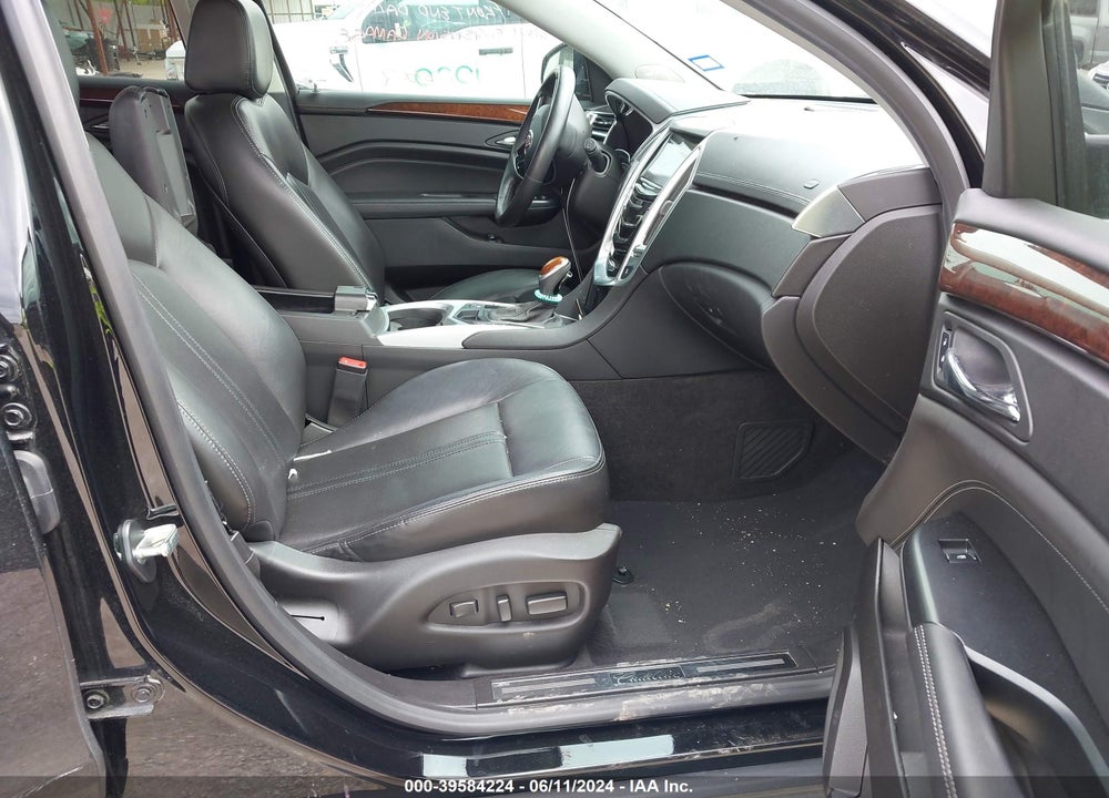 2016 CADILLAC SRX LUXURY COLLECTION VIN: 3GYFNBE38GS560615