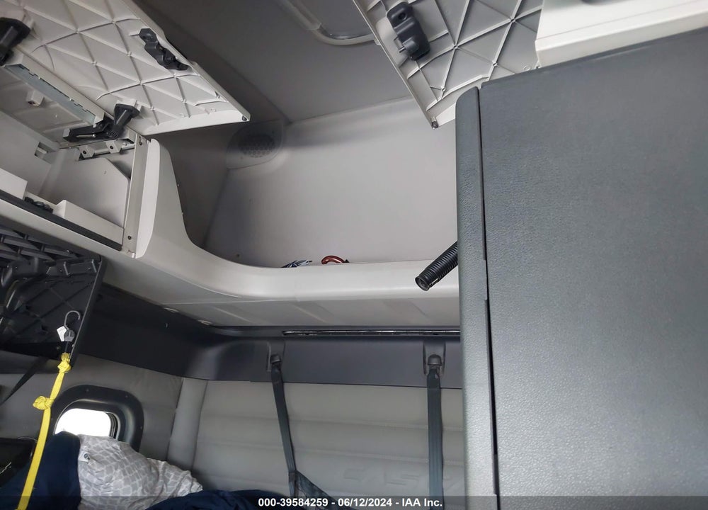 2021 FREIGHTLINER NEW CASCADIA 126 VIN: 3AKJHHDR2MSMW3005