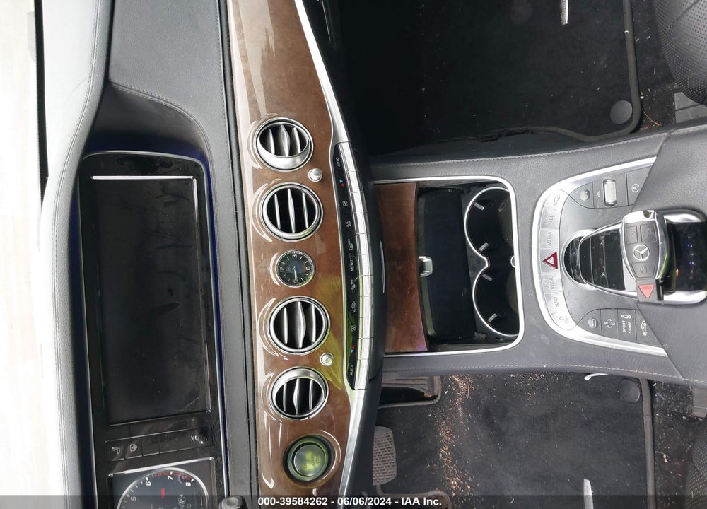 2016 MERCEDES-BENZ S 550 VIN: WDDUG8CB9GA222605