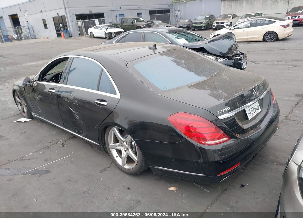 2016 MERCEDES-BENZ S 550 VIN: WDDUG8CB9GA222605