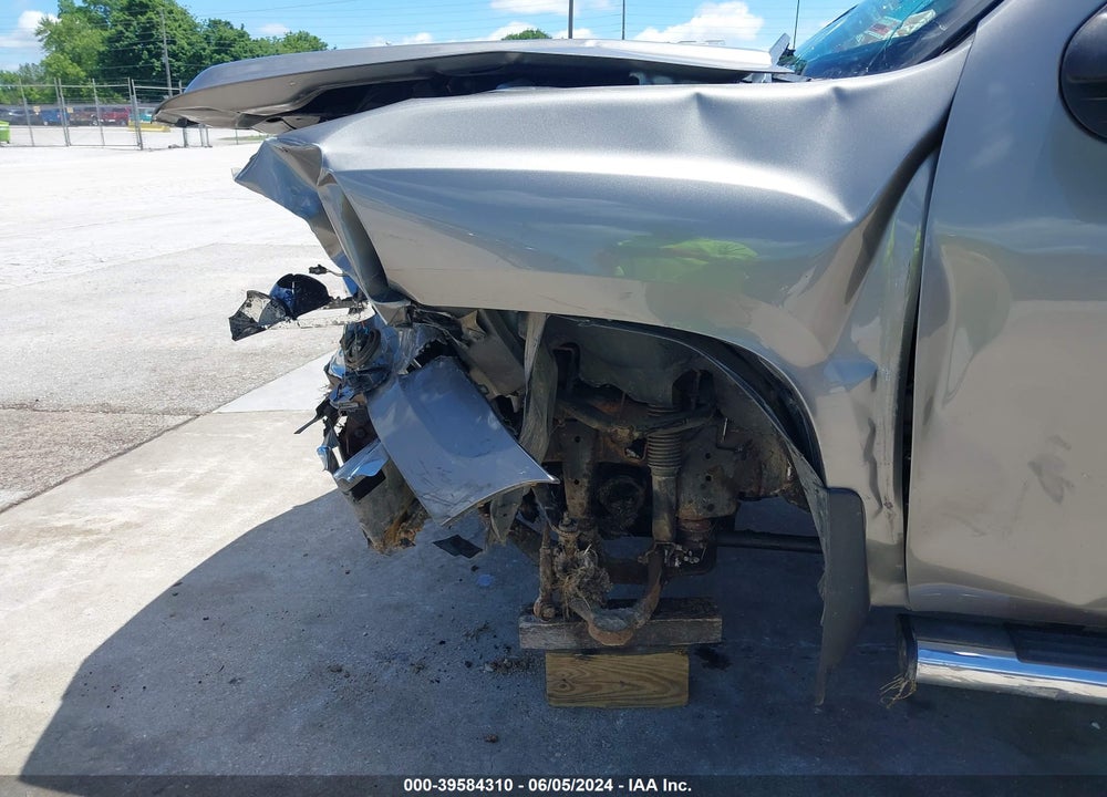 2013 GMC SIERRA K2500 SLE VIN: 1GT220C89DZ349731