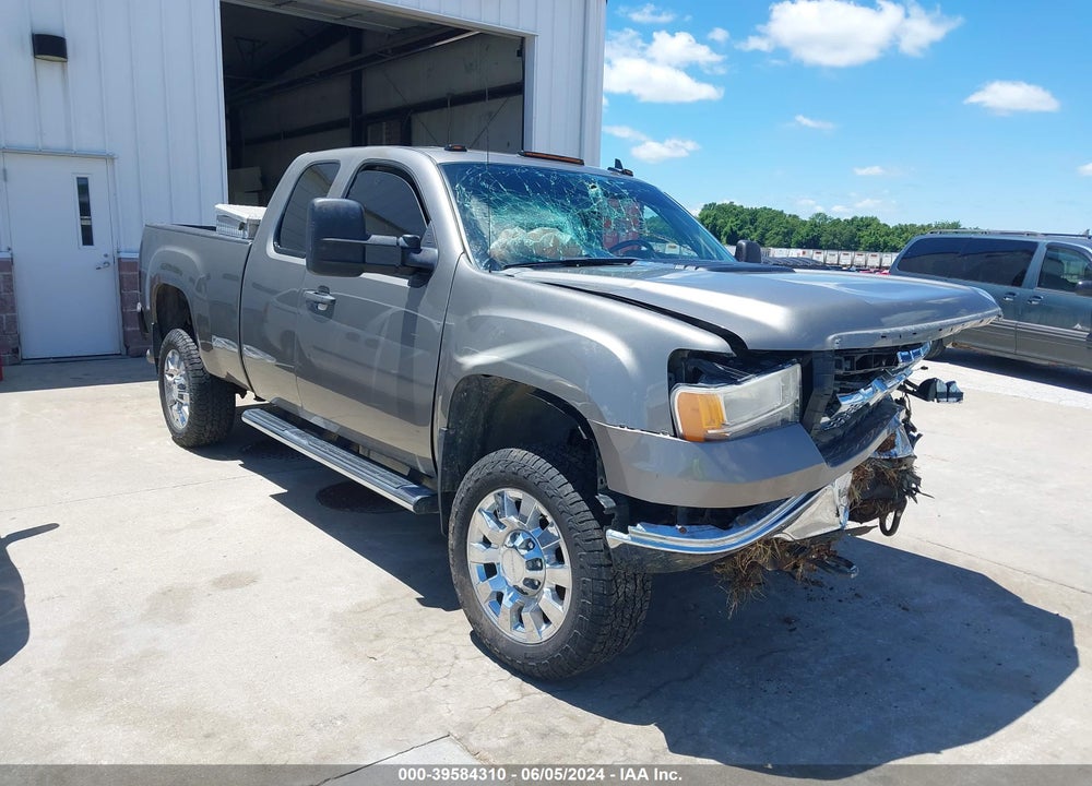 2013 GMC SIERRA K2500 SLE VIN: 1GT220C89DZ349731