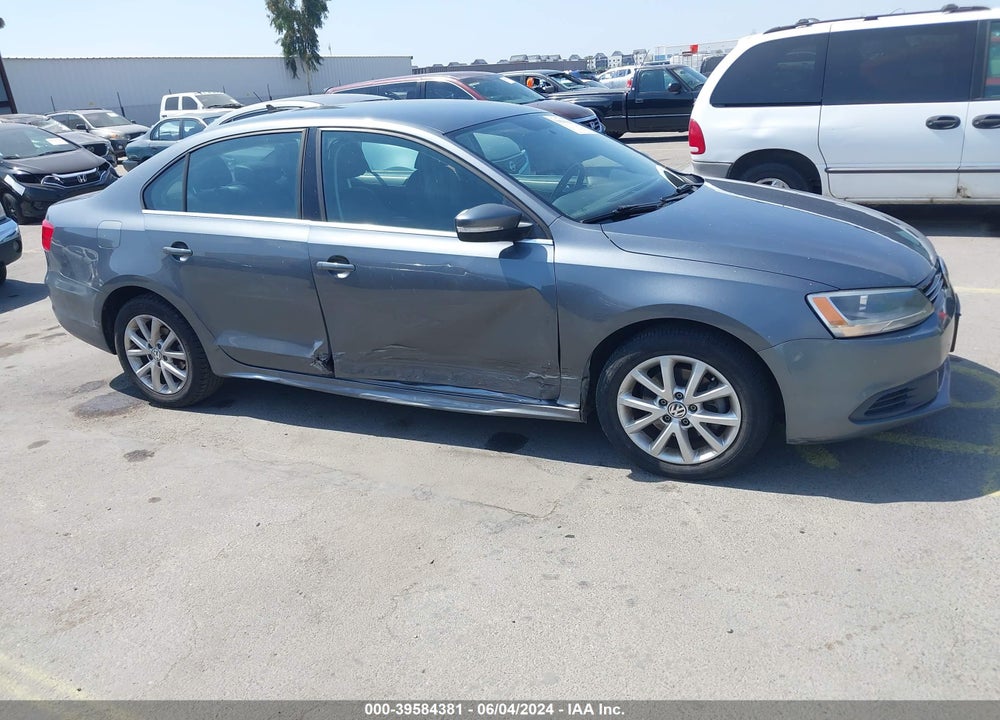2014 VOLKSWAGEN JETTA 1.8T SE VIN: 3VWD17AJ6EM296691