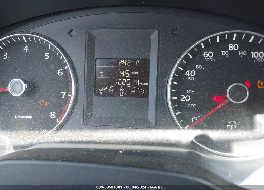 2014 VOLKSWAGEN JETTA 1.8T SE VIN: 3VWD17AJ6EM296691