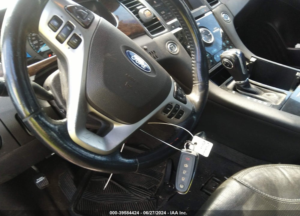 2013 FORD TAURUS LIMITED VIN: 1FAHP2F84DG122600
