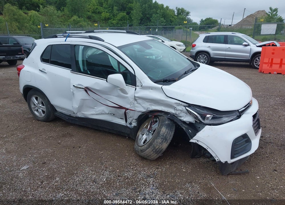 2018 CHEVROLET TRAX LT VIN: KL7CJLSB6JB625922
