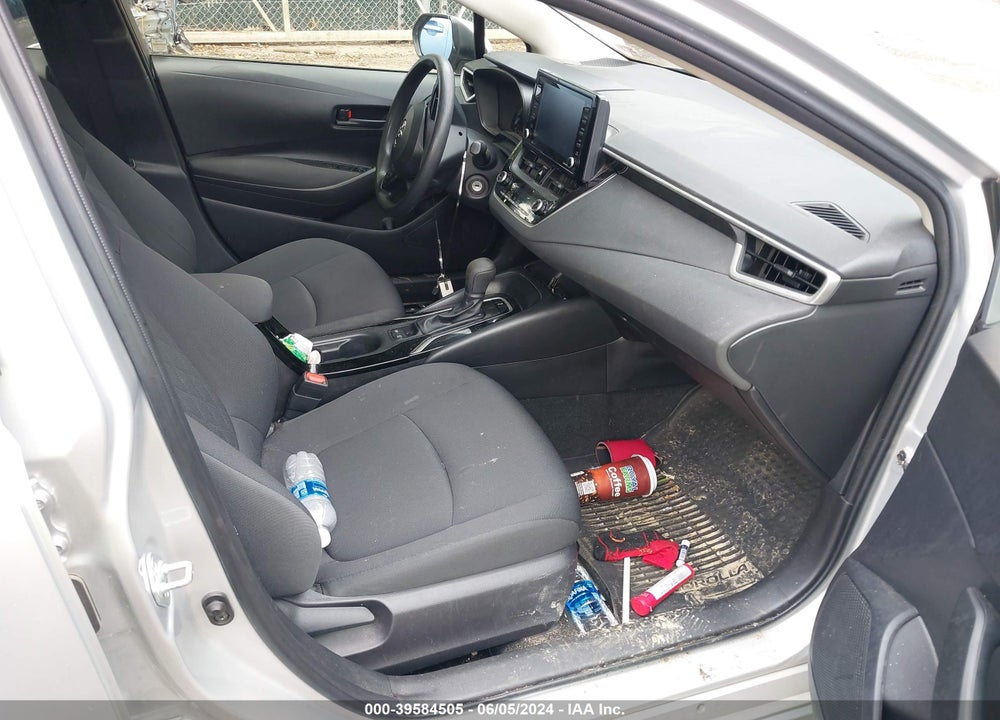 2022 TOYOTA COROLLA LE VIN: JTDEPMAE7N3024580