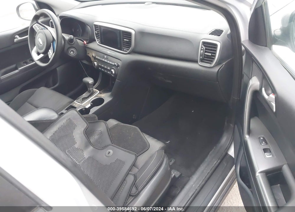 2020 KIA SPORTAGE LX VIN: KNDPM3AC9L7701242
