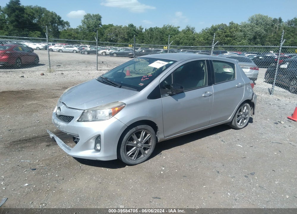 2013 TOYOTA YARIS SE VIN: JTDKTUD36DD570921