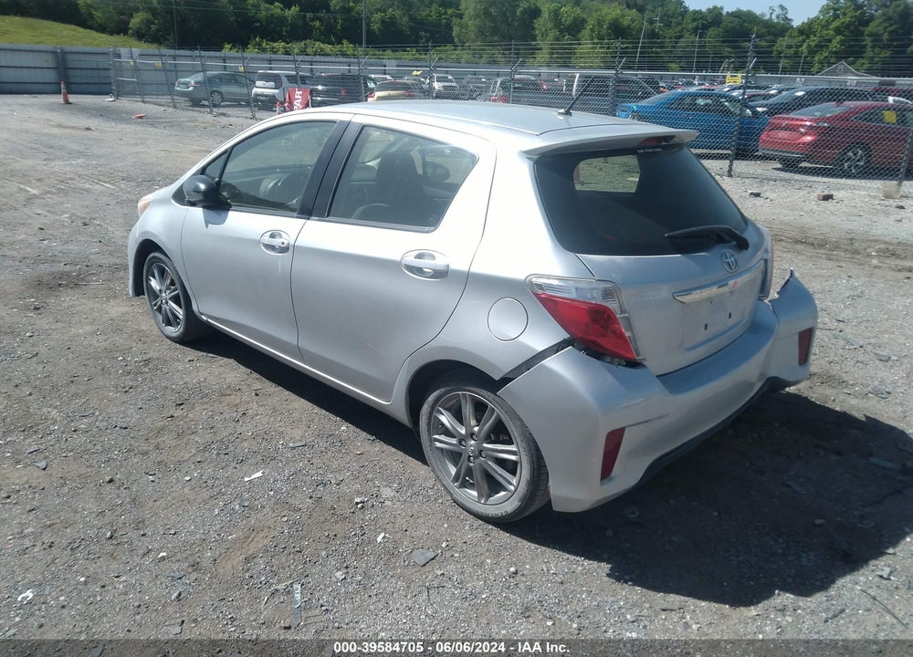 2013 TOYOTA YARIS SE VIN: JTDKTUD36DD570921