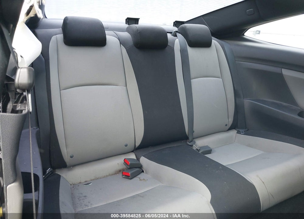 2016 HONDA CIVIC LX-P VIN: 2HGFC4B01GH308131