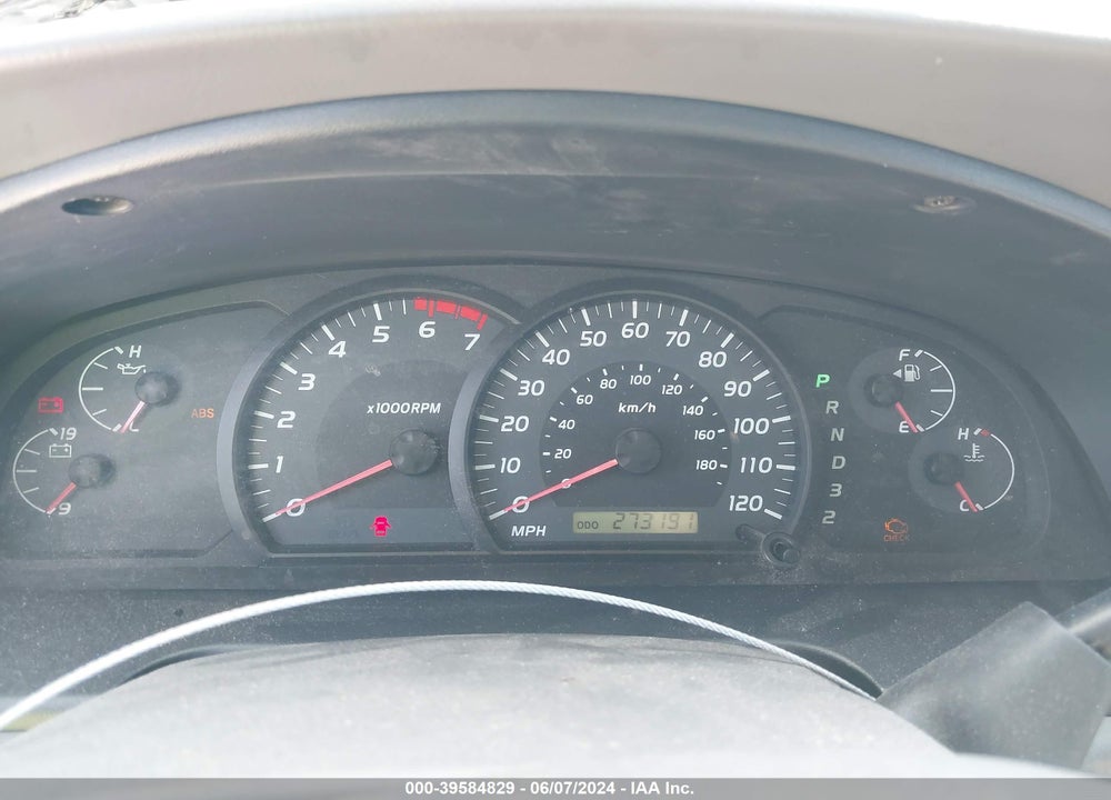2005 TOYOTA TUNDRA SR5 V8 VIN: 5TBET34125S469816