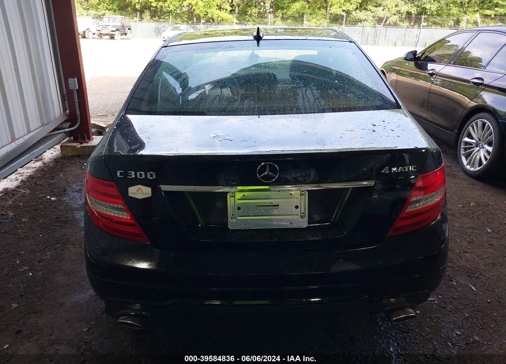 2013 MERCEDES-BENZ C 300 VIN: WDDGF8AB0DR293403