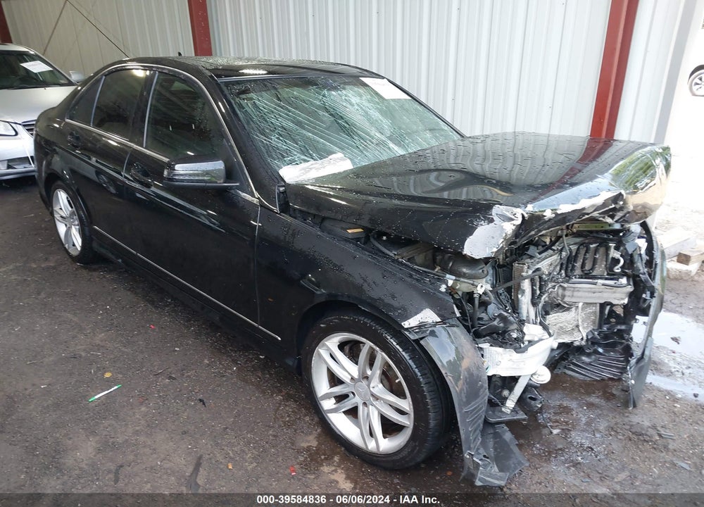 2013 MERCEDES-BENZ C 300 VIN: WDDGF8AB0DR293403