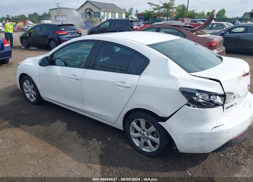 2010 MAZDA 3 I TOURING VIN: JM1BL1SG9A1242023