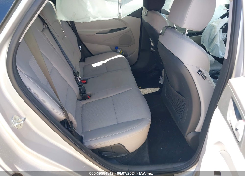 2021 HYUNDAI TUCSON SE VIN: KM8J23A49MU350156