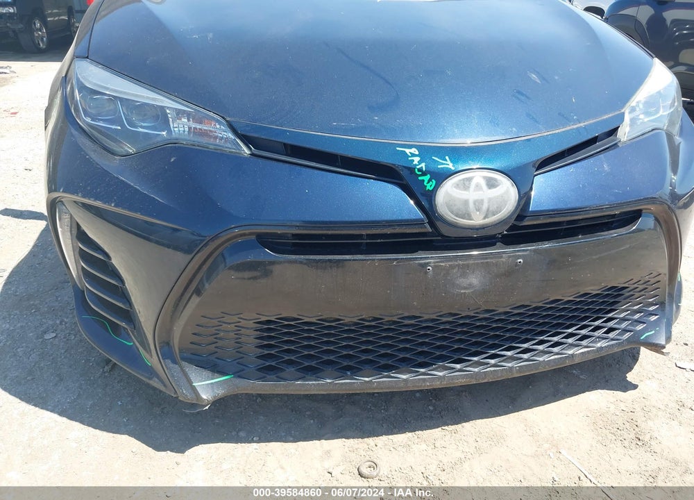 2018 TOYOTA COROLLA SE VIN: 2T1BURHE9JC121442