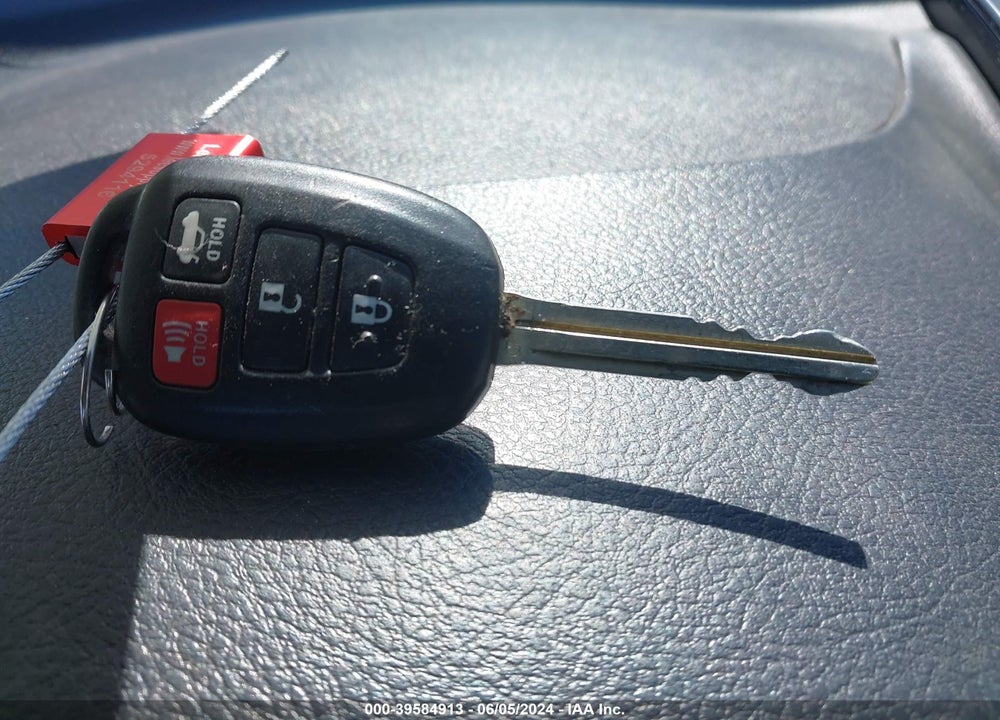 2012 TOYOTA CAMRY LE VIN: 4T4BF1FKXCR177708