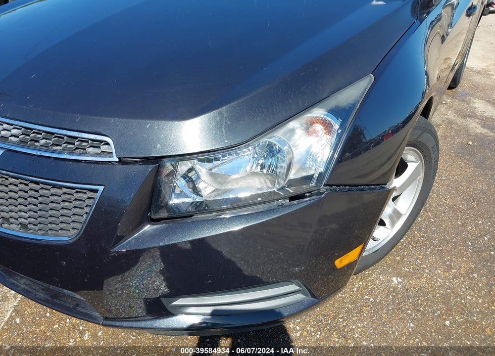 2014 CHEVROLET CRUZE 1LT AUTO VIN: 1G1PC5SB9E7325657
