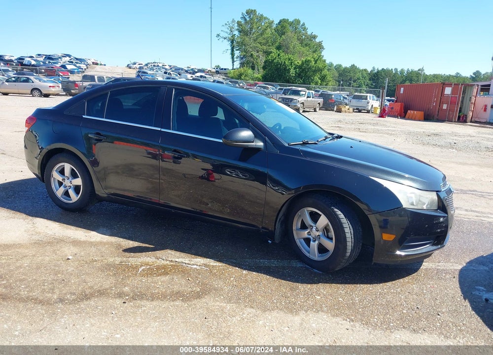 2014 CHEVROLET CRUZE 1LT AUTO VIN: 1G1PC5SB9E7325657