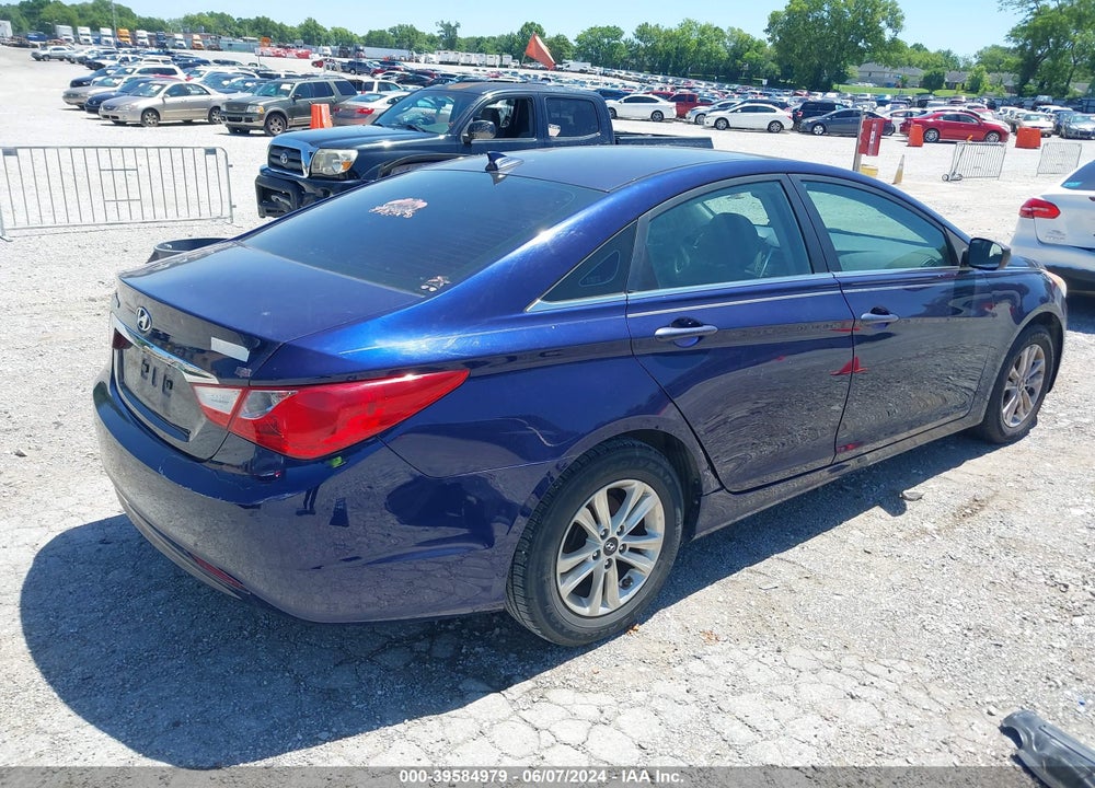 2013 HYUNDAI SONATA GLS VIN: 5NPEB4AC1DH758843
