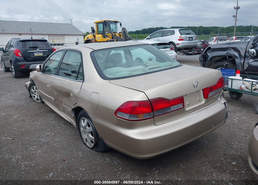 2002 HONDA ACCORD 2.3 EX/2.3 SE VIN: 1HGCG66842A078028