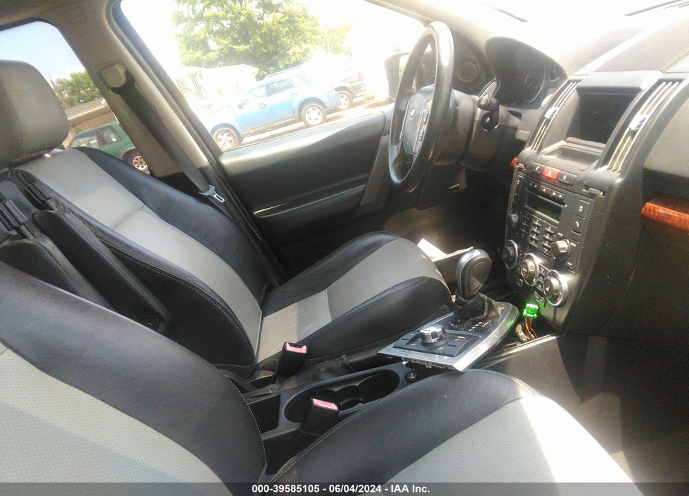 2008 LAND ROVER LR2 SE VIN: SALFP24N68H049250