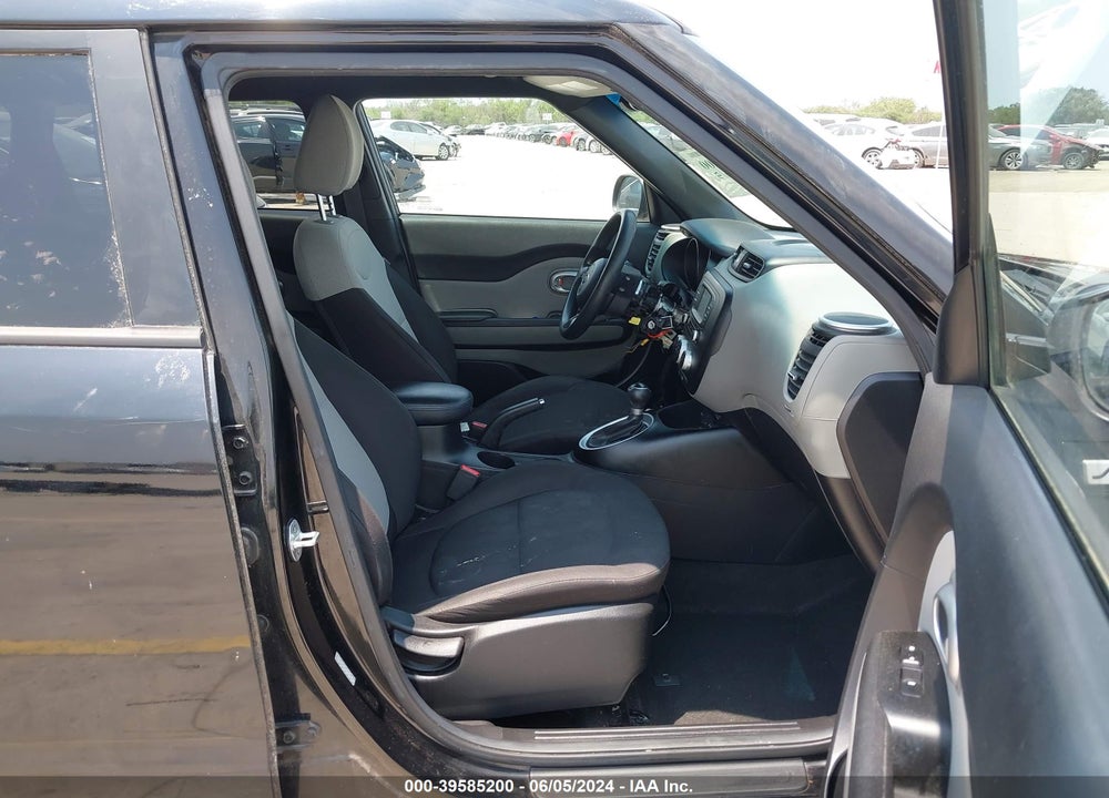 2015 KIA SOUL VIN: KNDJN2A28F7219533