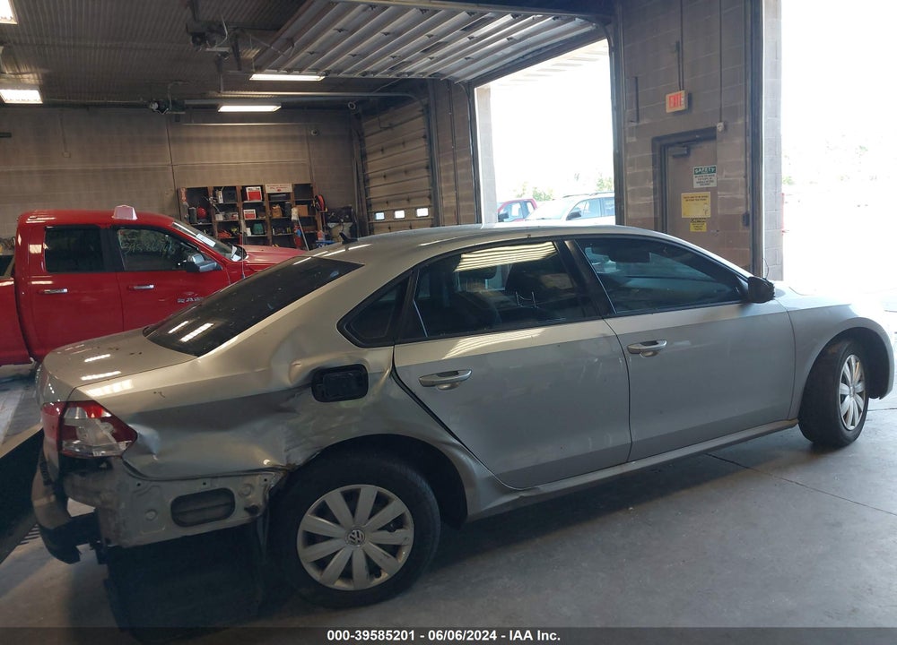 2012 VOLKSWAGEN PASSAT 2.5L S VIN: 1VWAH7A34CC022047