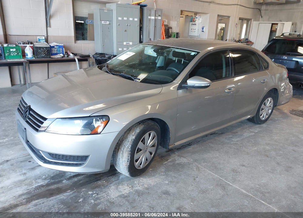 2012 VOLKSWAGEN PASSAT 2.5L S VIN: 1VWAH7A34CC022047