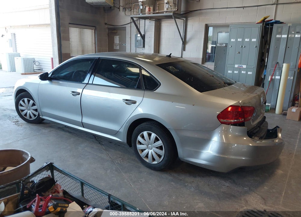 2012 VOLKSWAGEN PASSAT 2.5L S VIN: 1VWAH7A34CC022047