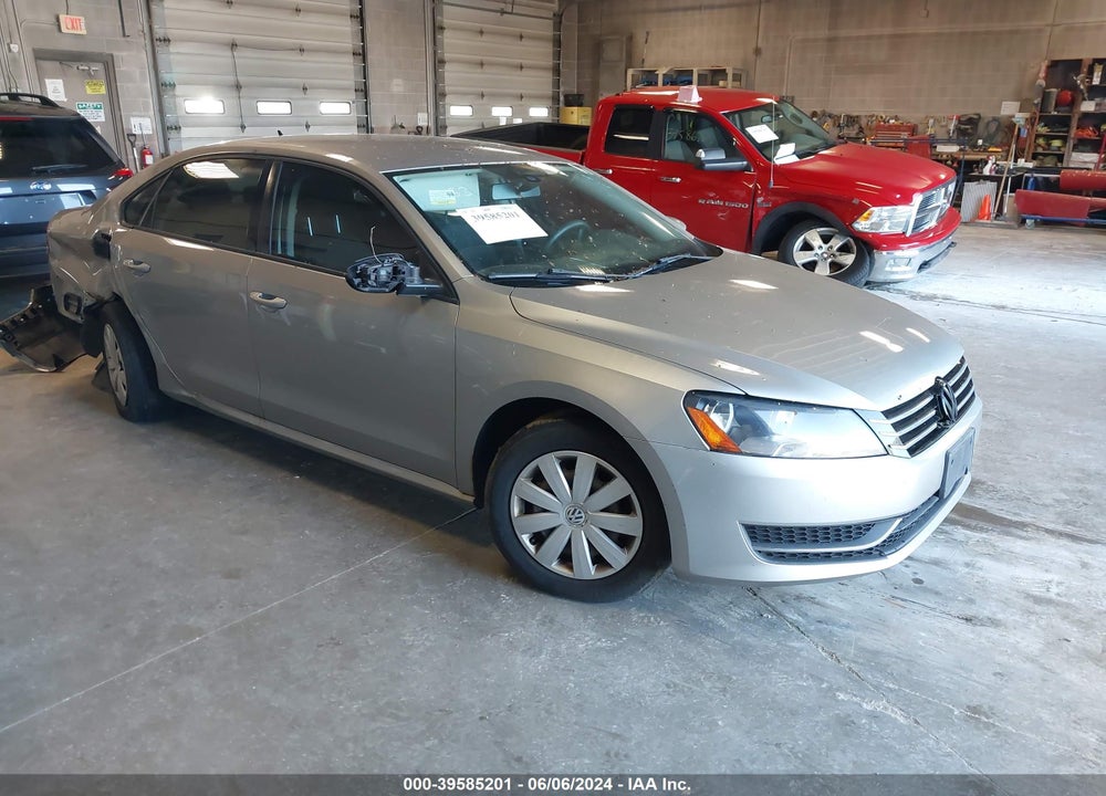 2012 VOLKSWAGEN PASSAT 2.5L S VIN: 1VWAH7A34CC022047