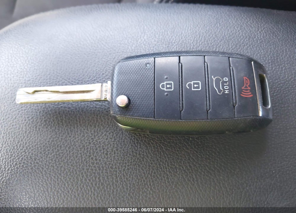 2014 KIA SOUL VIN: KNDJN2A20E7111289