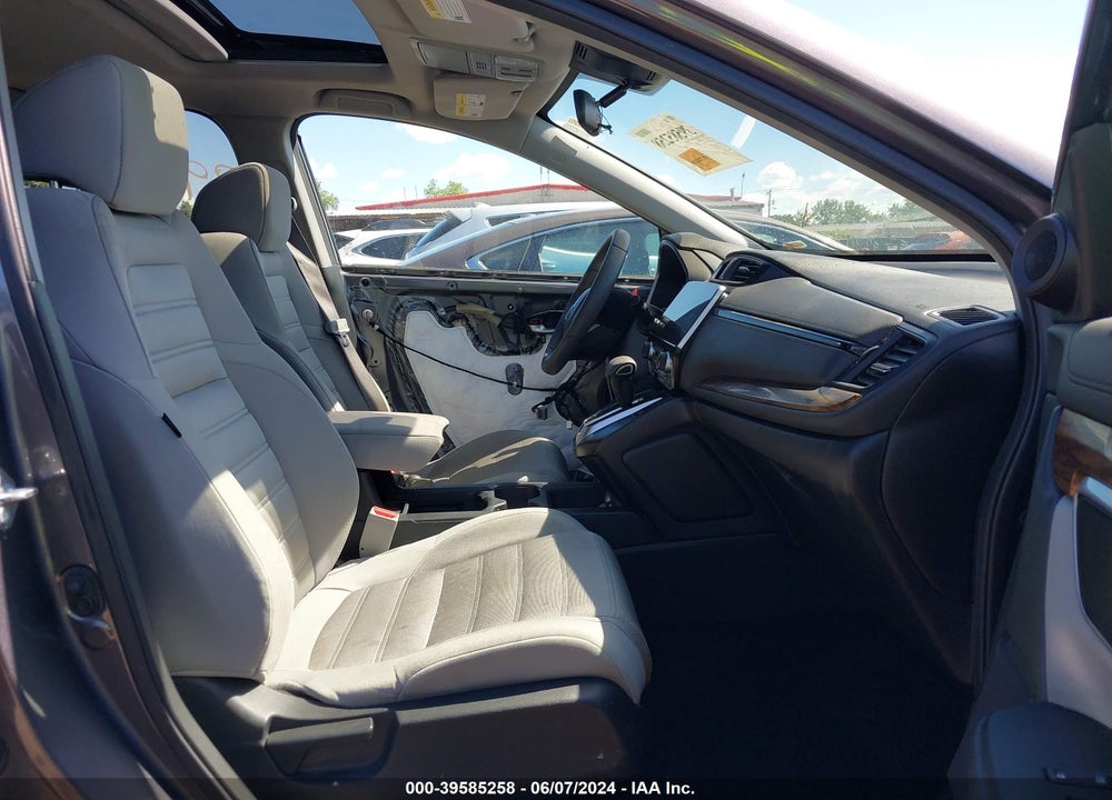 2018 HONDA CR-V EX VIN: 7FARW2H57JE091163