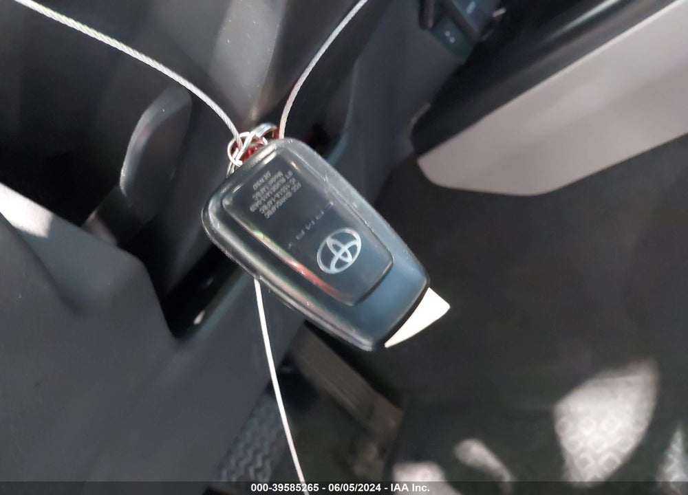2020 TOYOTA CAMRY XLE AWD VIN: 4T1F11BKXLU007834