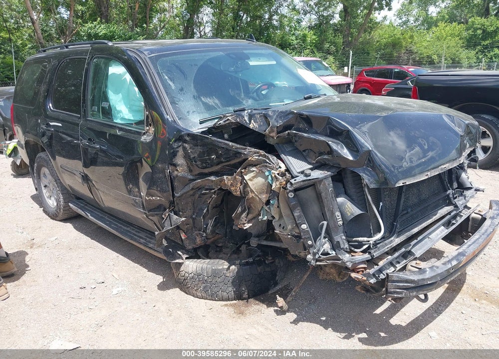 2012 GMC YUKON SLE VIN: 1GKS2AE01CR220527