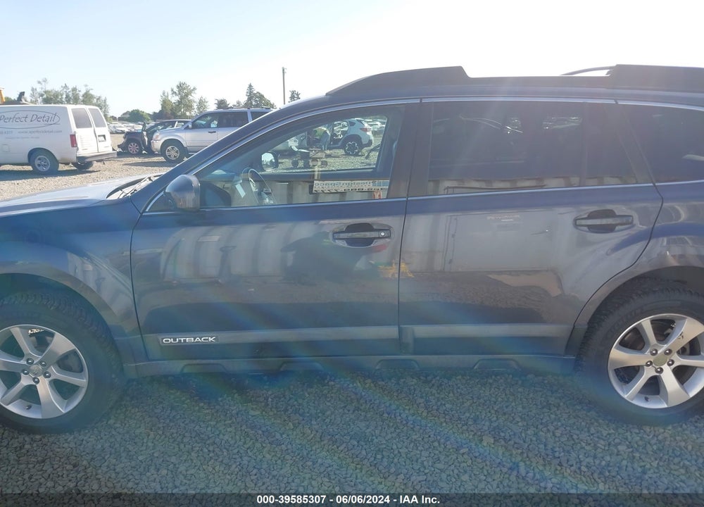 2014 SUBARU OUTBACK 2.5I LIMITED VIN: 4S4BRBMC1E3243347