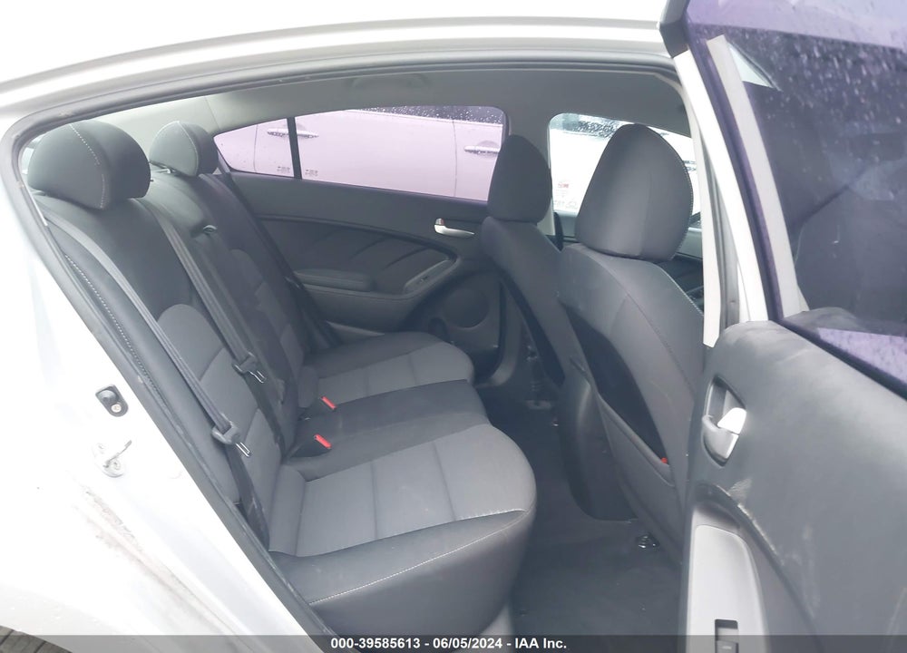 2017 KIA FORTE LX VIN: 3KPFL4A72HE119918