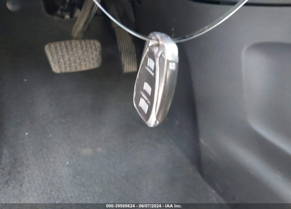 2019 CHEVROLET EQUINOX LS VIN: 3GNAXHEV3KS532428