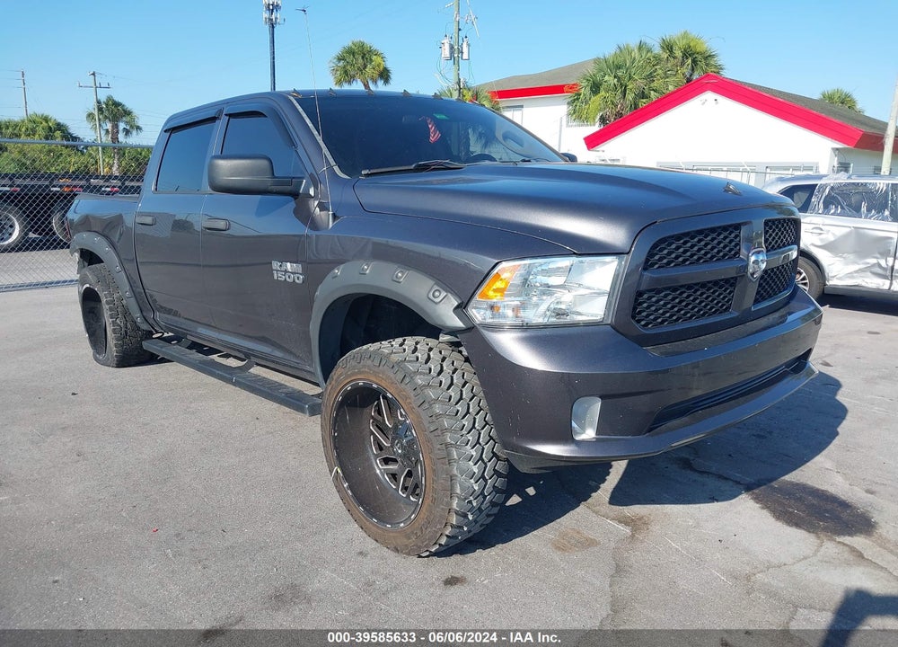 2016 RAM 1500 EXPRESS VIN: 1C6RR6KG8GS145884