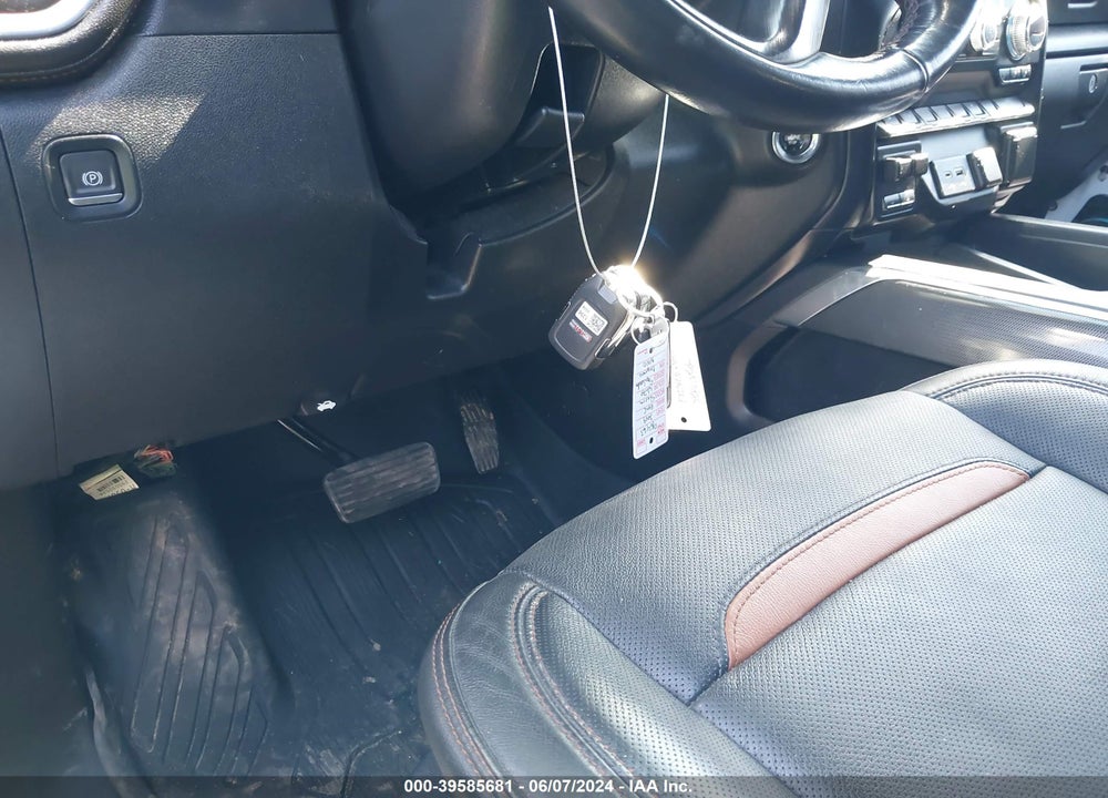 2019 GMC SIERRA 1500 AT4 VIN: 1GTP9EEL9KZ177844