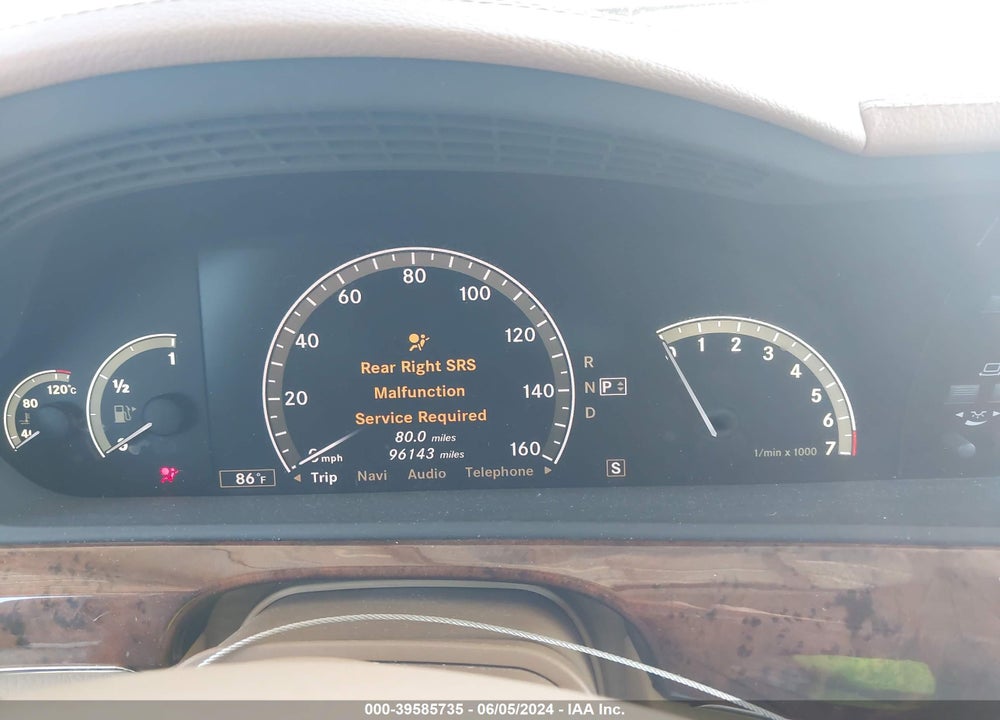 2009 MERCEDES-BENZ S 550 VIN: WDDNG71X69A266786